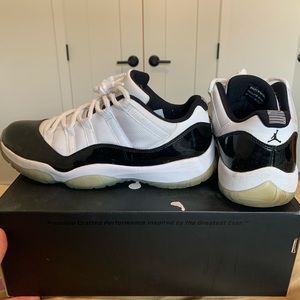 Jordan Concord 11 Low Vintage sneakers